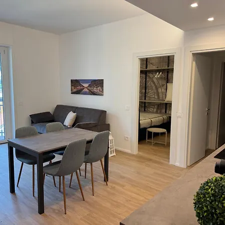 Apartman View Como